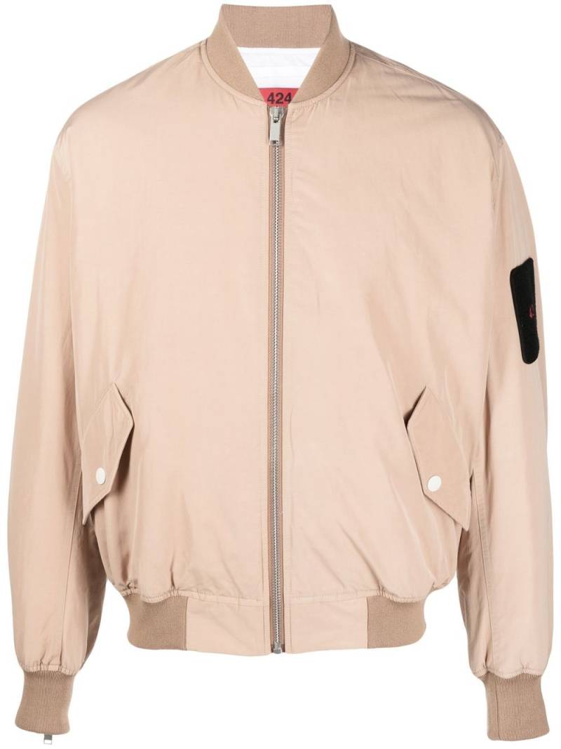 424 logo-patch quilted bomber jacket - Neutrals von 424