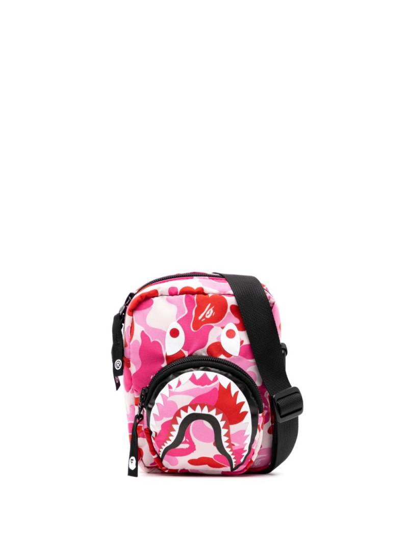 A BATHING APE® ABC CAMO SHARK mini bag - Pink von A BATHING APE®