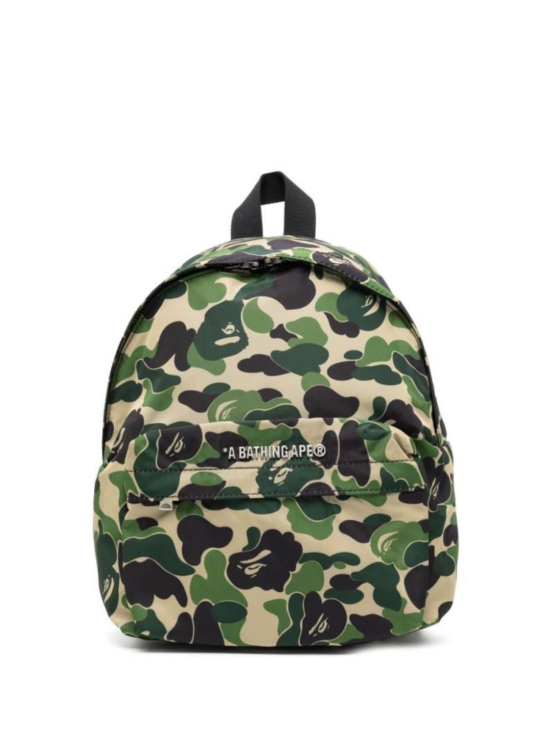 A BATHING APE® ABC Camo print small backpack - Green von A BATHING APE®