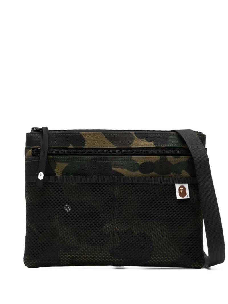 A BATHING APE® camouflage print messenger bag - Green von A BATHING APE®