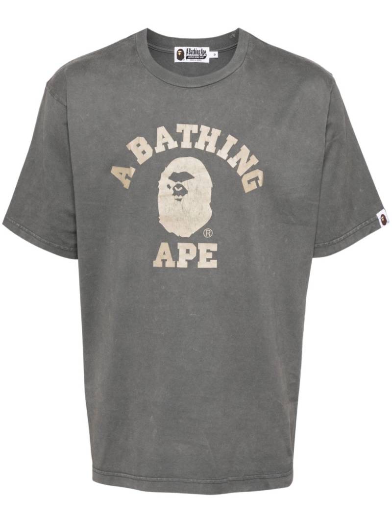 A BATHING APE® logo-print T-shirt - Grey von A BATHING APE®