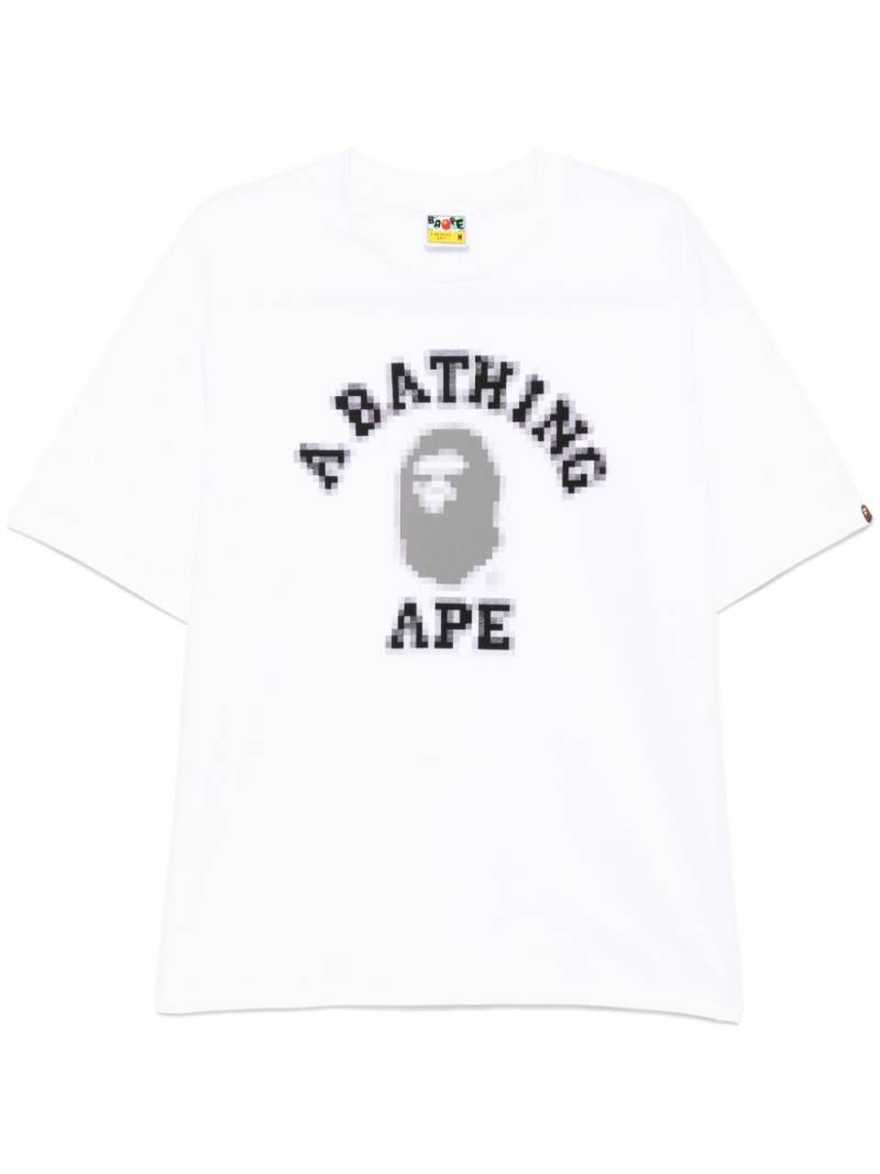 A BATHING APE® logo printed T-shirt - White von A BATHING APE®