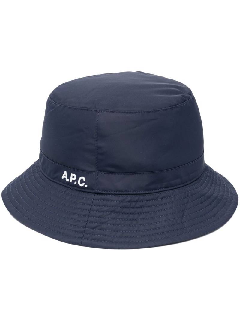 A.P.C. logo-print padded bucket hat - Blue von A.P.C.