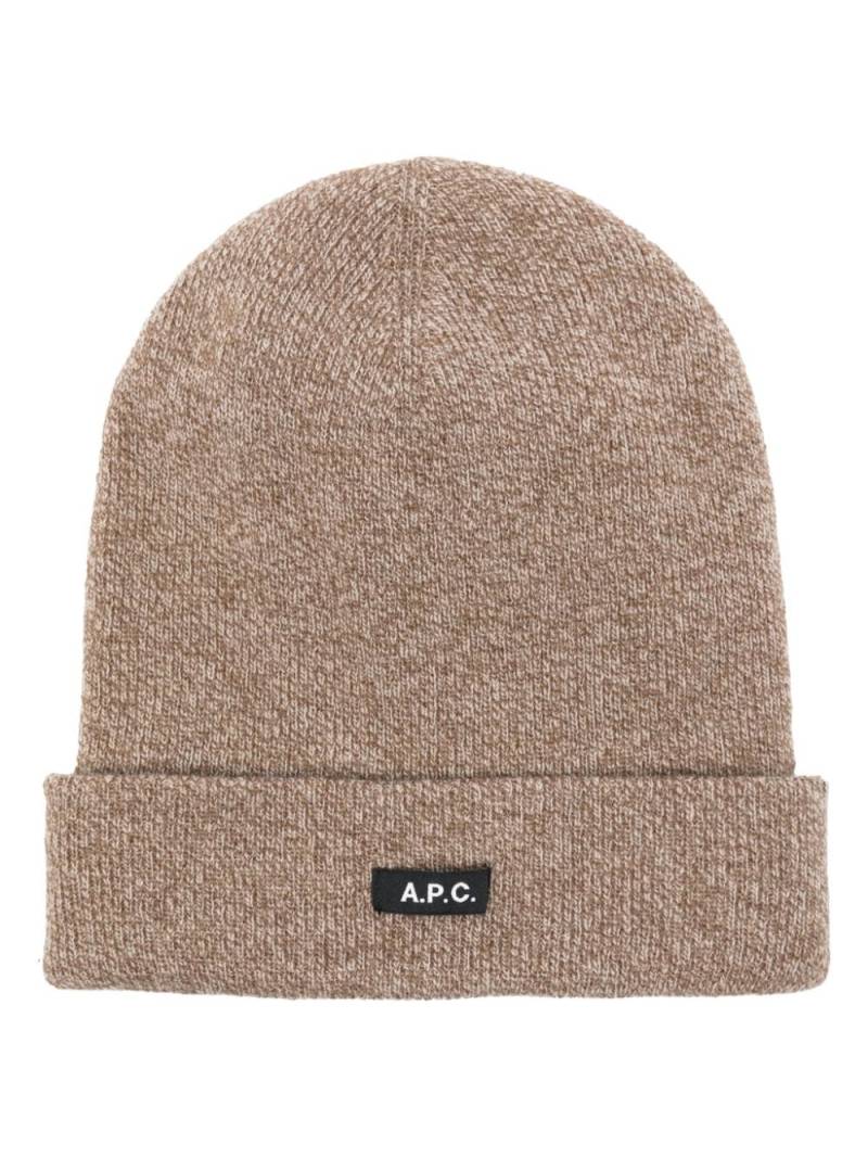 A.P.C. logo-tag wool beanie - Brown von A.P.C.