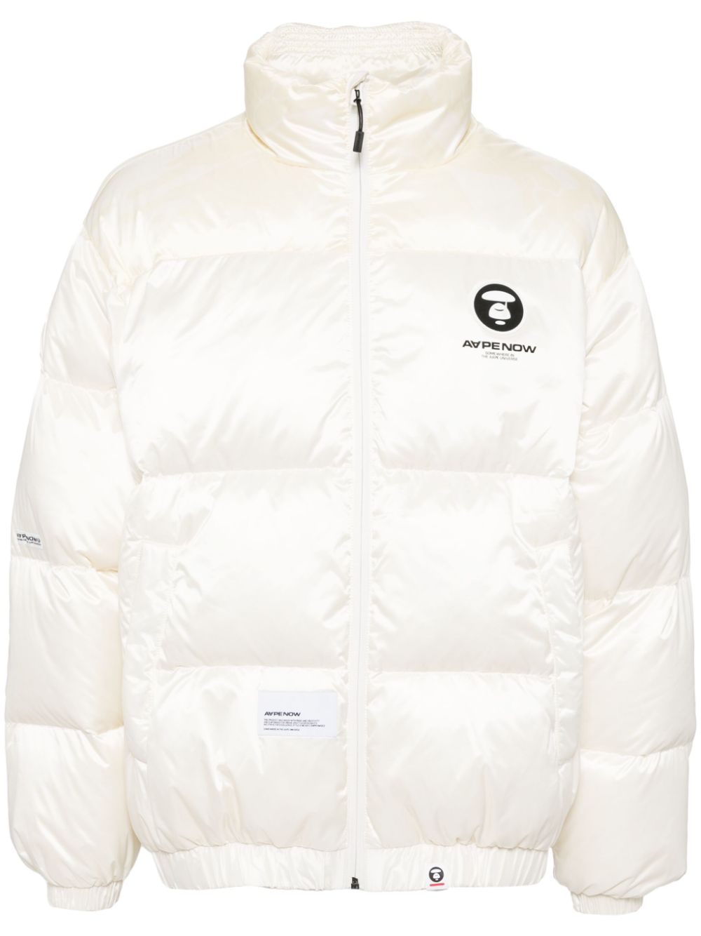 AAPE BY *A BATHING APE® Moonface logo down jacket - White von AAPE BY *A BATHING APE®