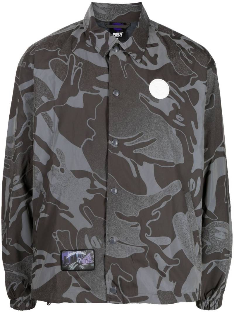 AAPE BY *A BATHING APE® abstract print shirt jacket - Grey von AAPE BY *A BATHING APE®