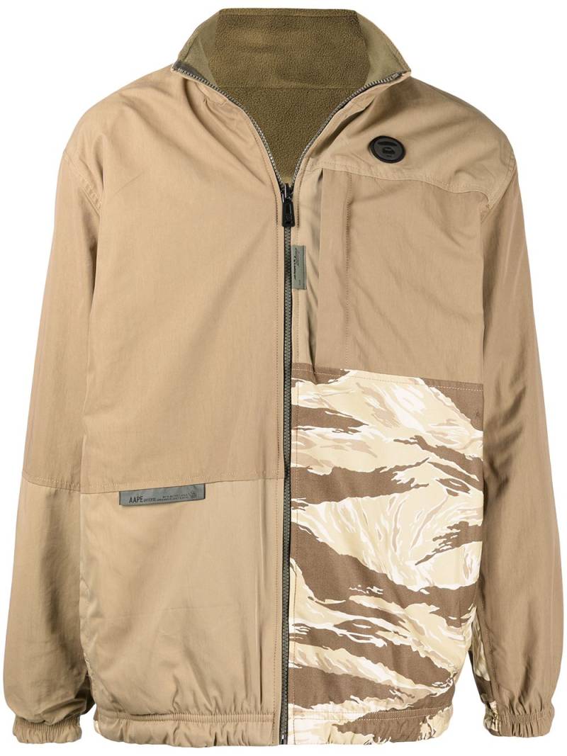 AAPE BY *A BATHING APE® camouflage-print bomber jacket - Brown von AAPE BY *A BATHING APE®