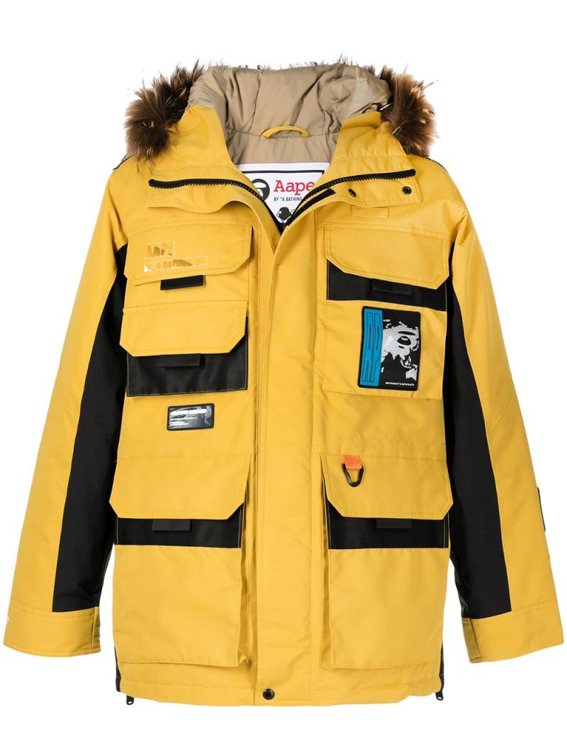 AAPE BY *A BATHING APE® flap-pockets hooded padded jacket - Yellow von AAPE BY *A BATHING APE®