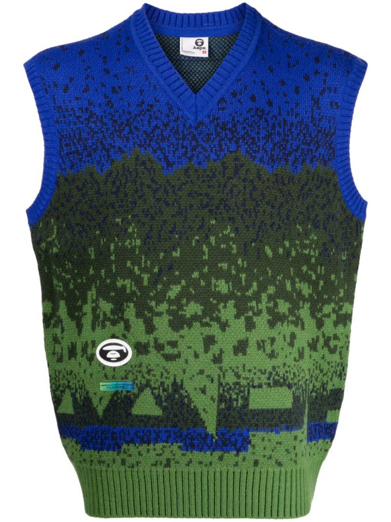 AAPE BY *A BATHING APE® intarsia-knit logo vest - Green von AAPE BY *A BATHING APE®