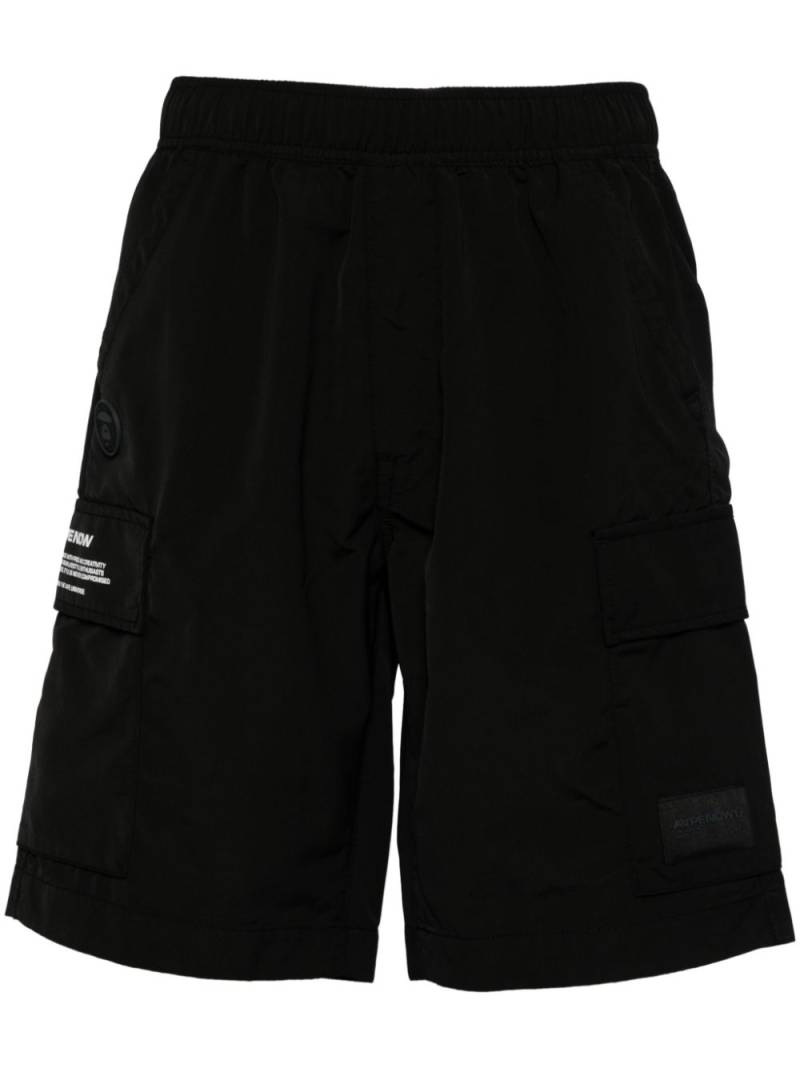 AAPE BY *A BATHING APE® logo-appliqué cargo shorts - Black von AAPE BY *A BATHING APE®