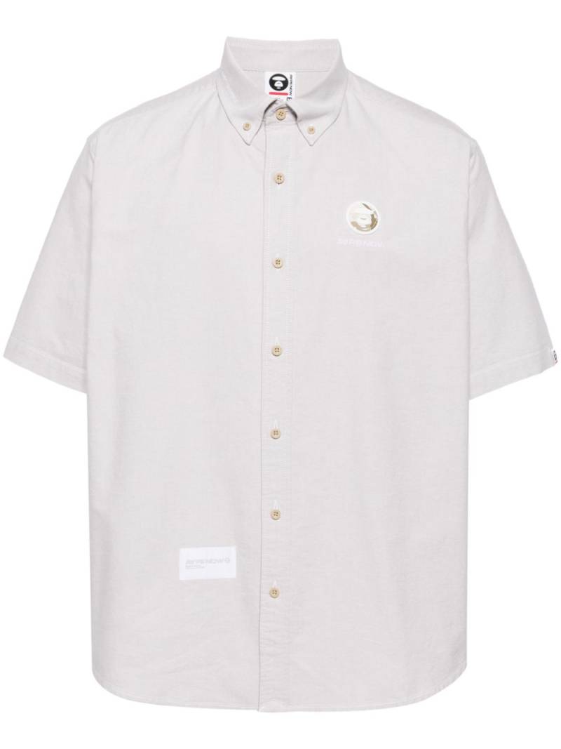 AAPE BY *A BATHING APE® logo-appliqué cotton shirt - Neutrals von AAPE BY *A BATHING APE®