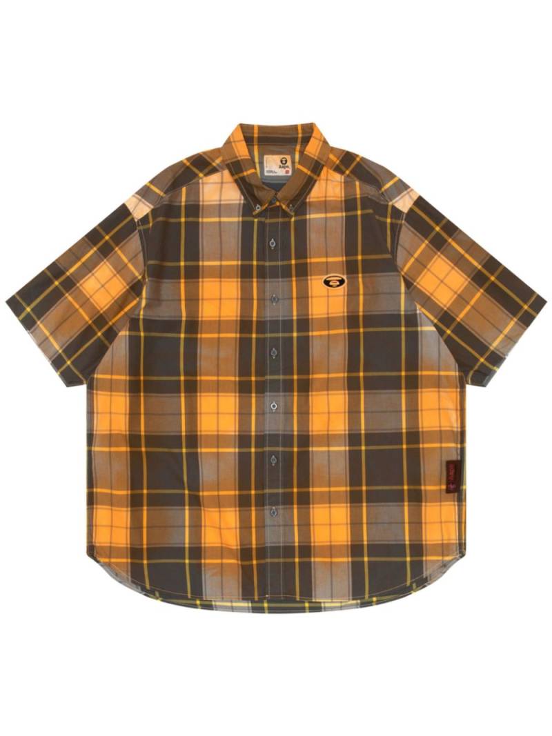 AAPE BY *A BATHING APE® logo-appliqué plaid shirt - Orange von AAPE BY *A BATHING APE®