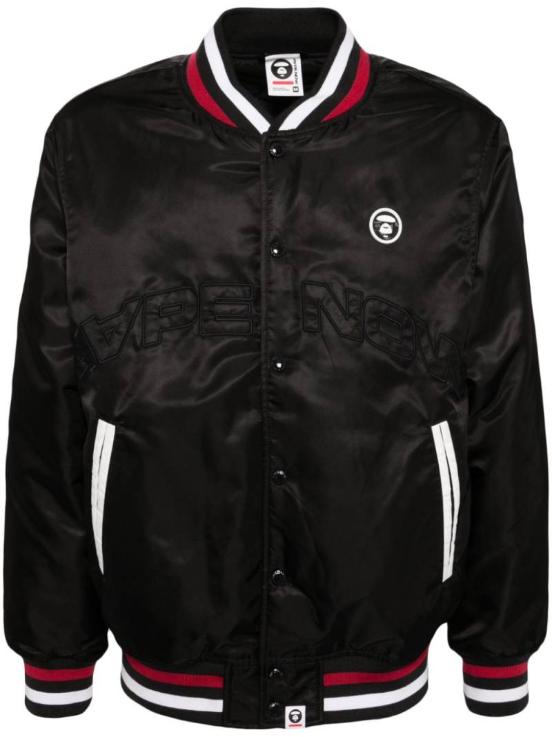 AAPE BY *A BATHING APE® logo-patch bomber jacket - Black von AAPE BY *A BATHING APE®