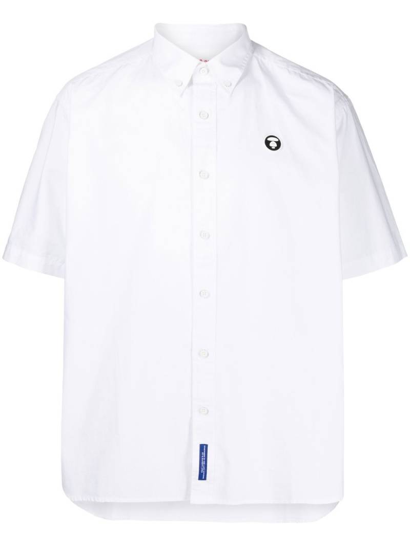 AAPE BY *A BATHING APE® logo-patch button-up shirt - White von AAPE BY *A BATHING APE®