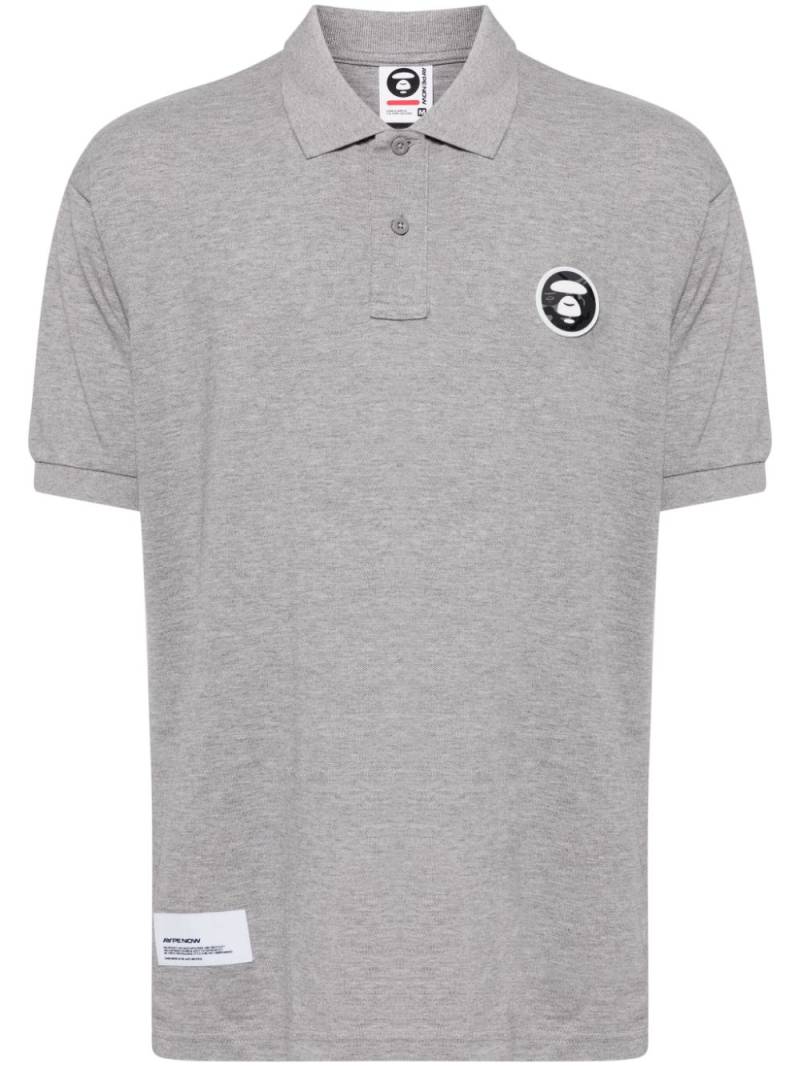 AAPE BY *A BATHING APE® logo-patch cotton polo shirt - Grey von AAPE BY *A BATHING APE®