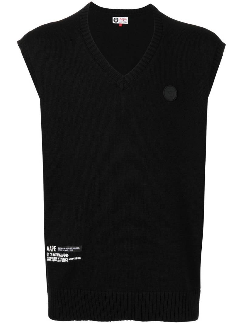 AAPE BY *A BATHING APE® logo-patch knit sweater vest - Black von AAPE BY *A BATHING APE®