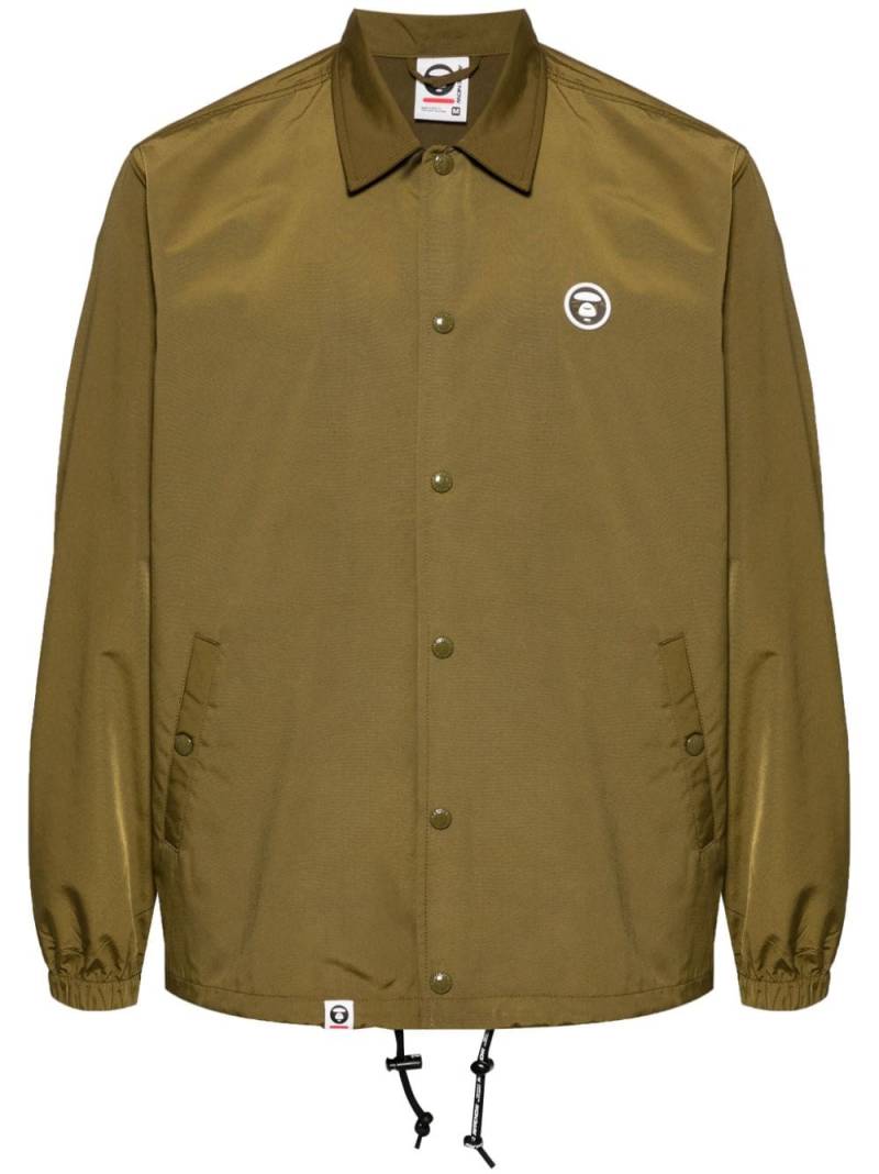 AAPE BY *A BATHING APE® logo-patch long-sleeved jacket - Brown von AAPE BY *A BATHING APE®