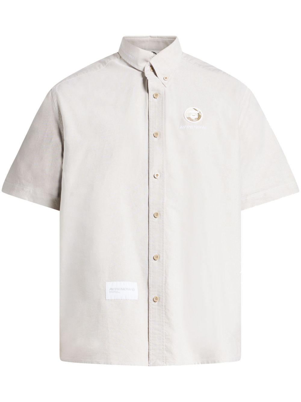 AAPE BY *A BATHING APE® logo patch short-sleeved shirt - Neutrals von AAPE BY *A BATHING APE®