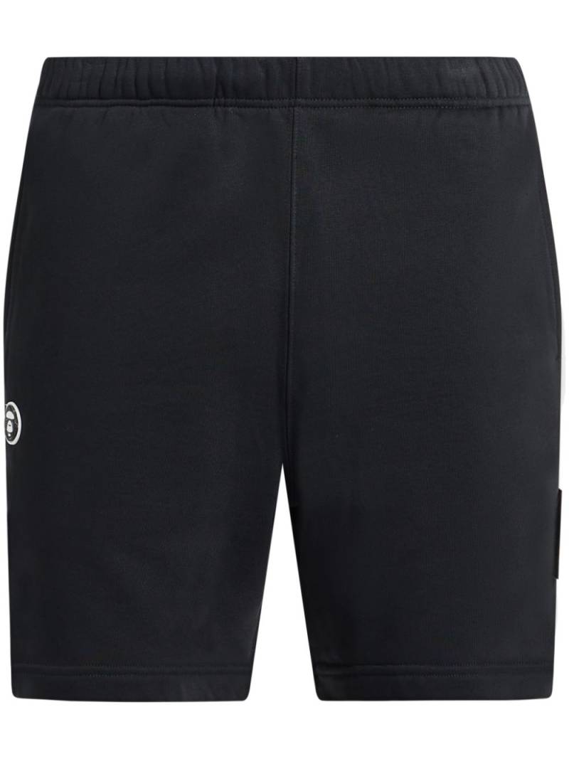 AAPE BY *A BATHING APE® Milo-patch track shorts - Black von AAPE BY *A BATHING APE®