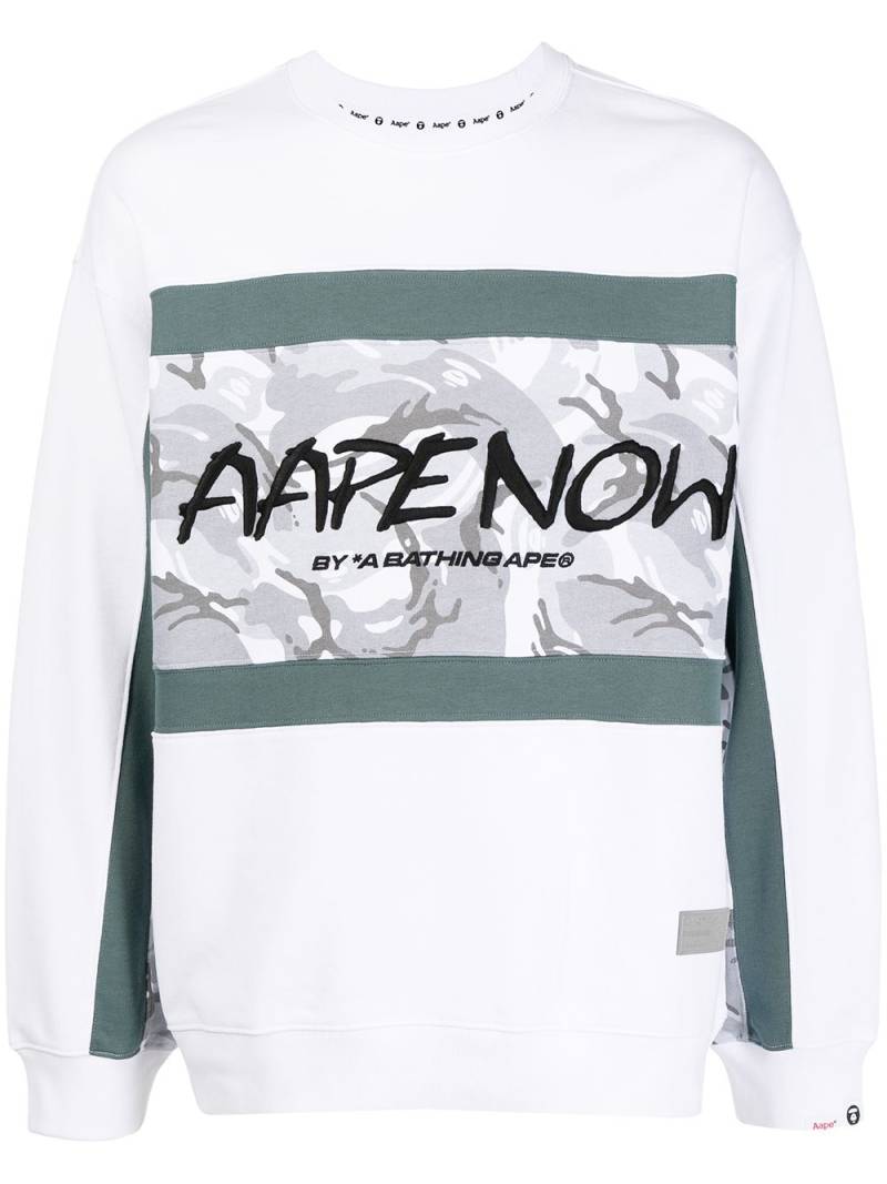 AAPE BY *A BATHING APE® logo-print crew neck sweatshirt - White von AAPE BY *A BATHING APE®