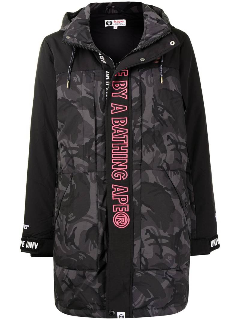 AAPE BY *A BATHING APE® logo-print hooded padded coat - Black von AAPE BY *A BATHING APE®