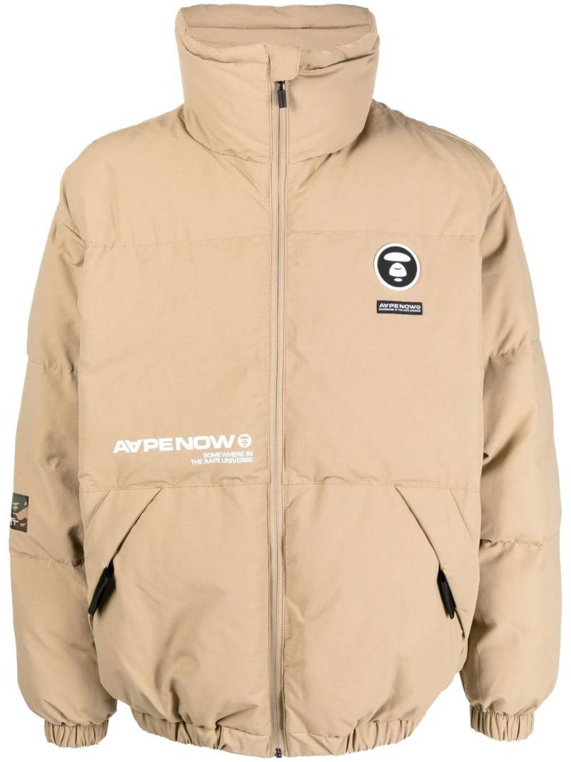 AAPE BY *A BATHING APE® padded high-neck jacket - Brown von AAPE BY *A BATHING APE®