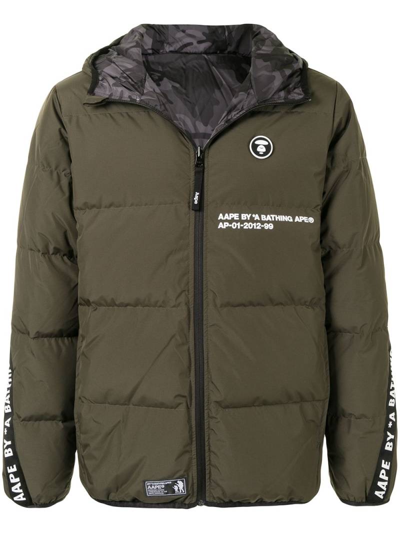 AAPE BY *A BATHING APE® reversible hooded padded jacket - Green von AAPE BY *A BATHING APE®