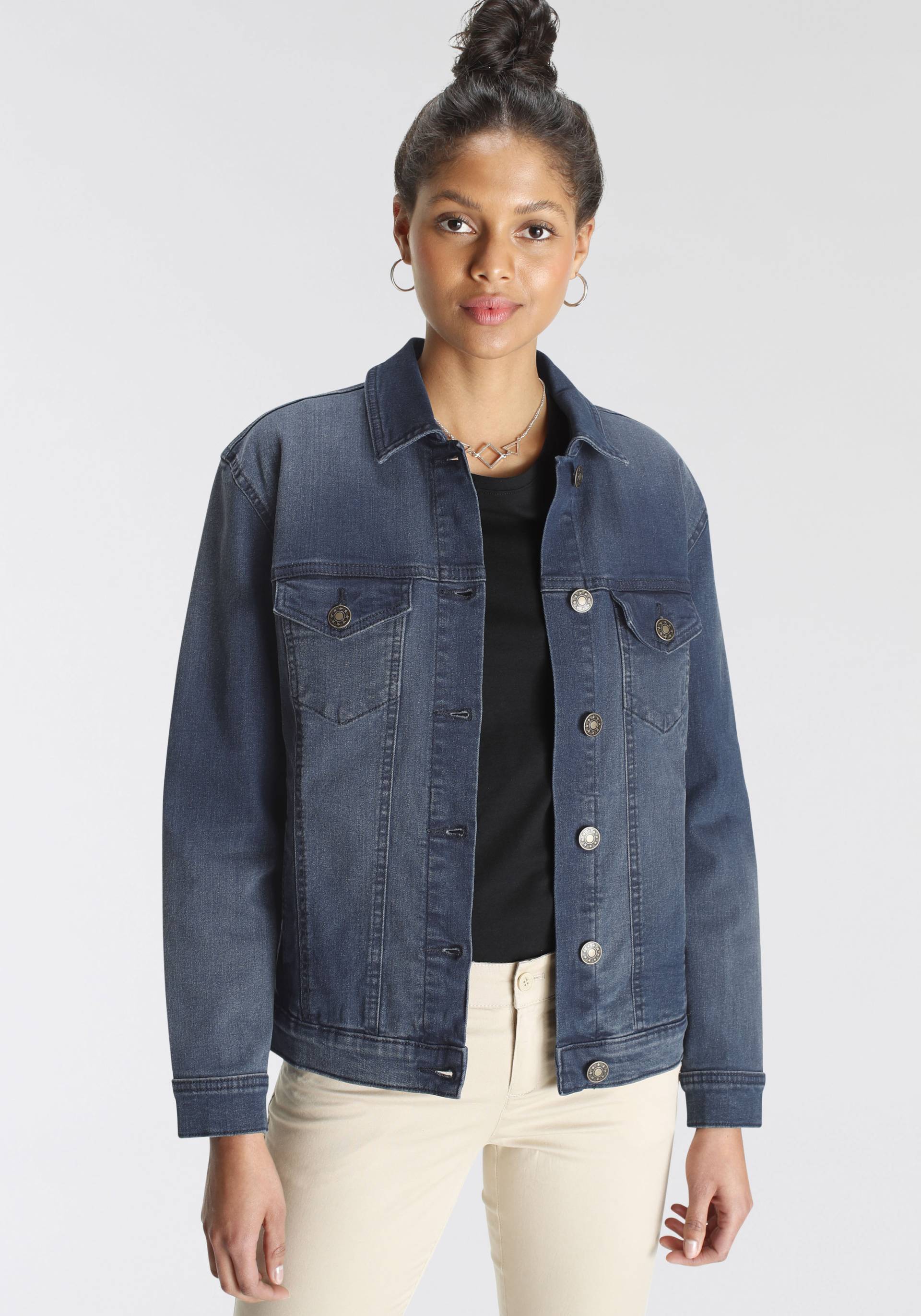 AJC Jeansjacke, im Oversize-Look von AJC