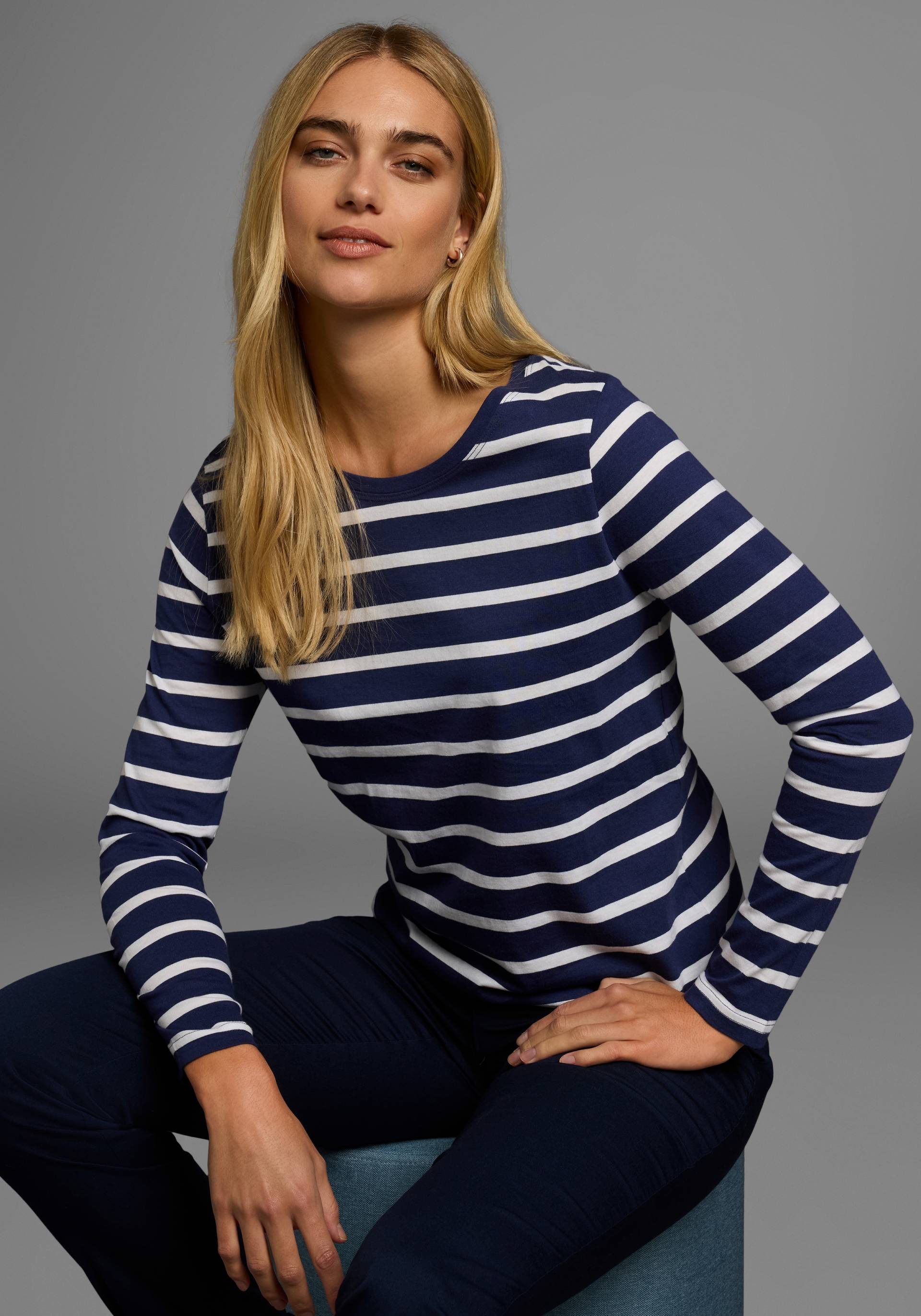 AJC Langarmshirt, gestreift, Rundhalsausschnitt, aus Baumwolle, aus Single Jersey AJC Langarmshirt, gestreift, Rundhalsausschnitt, aus Baumwolle, aus Single Jersey von AJC