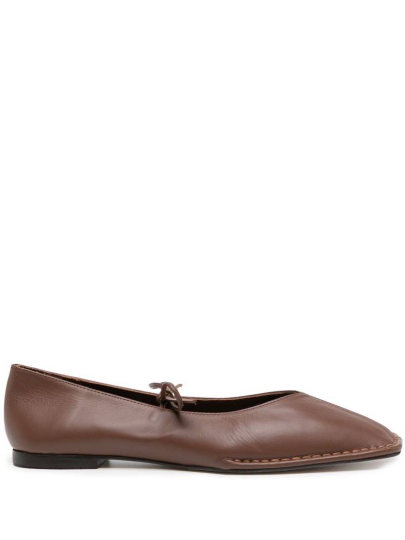 ALOHAS Sway leather ballerina shoes - Brown von ALOHAS