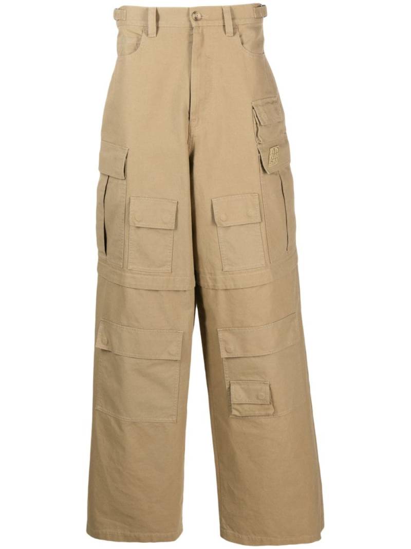 AMBUSH wide-leg cargo trousers - Neutrals von AMBUSH