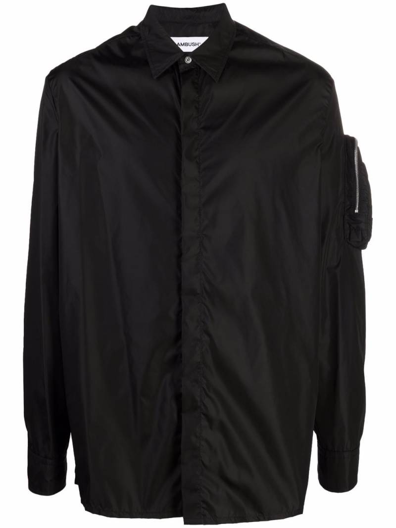 AMBUSH logo-patch sleeve-pocket shirt - Black von AMBUSH