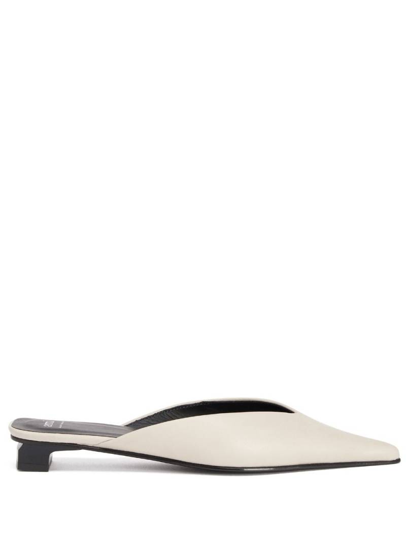 AMI Paris point-toe leather mules - Neutrals von AMI Paris