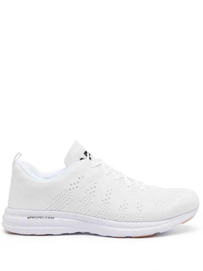 APL: ATHLETIC PROPULSION LABS lace-up trainers - White von APL: ATHLETIC PROPULSION LABS