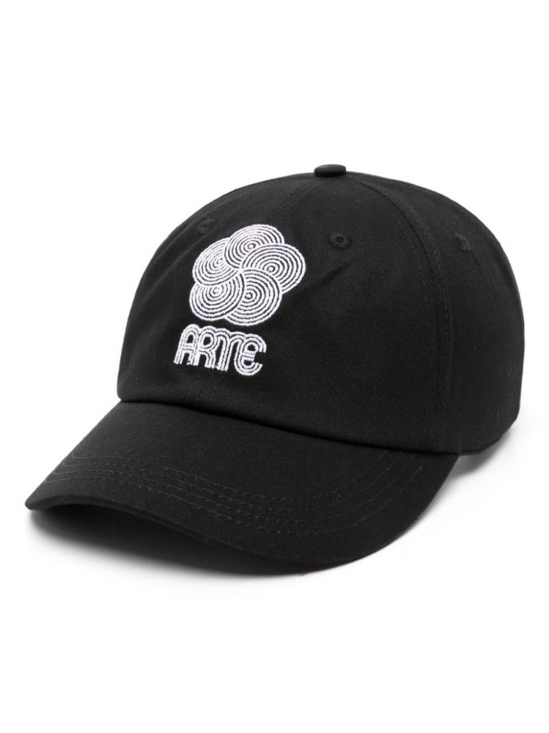 ARTE Cassius Circle cotton baseball cap - Black von ARTE