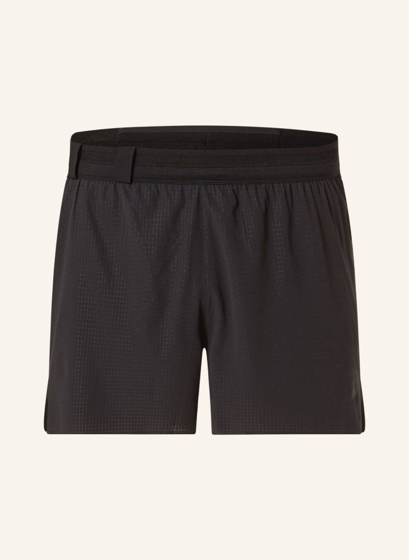 Asics 2-In-1-Laufshorts Metarun schwarz von ASICS