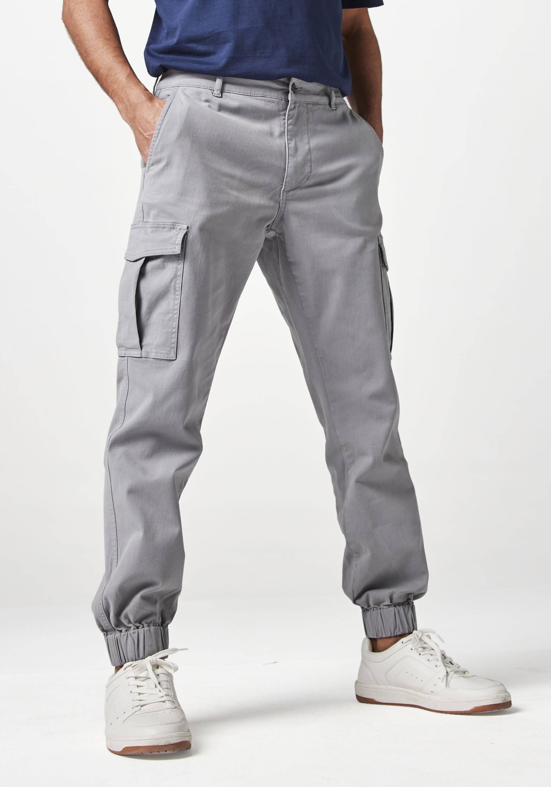 AUTHENTIC LE JOGGER Cargohose, mit normaler Bundhöhe aus elastischer Baumwoll-Qualität von AUTHENTIC LE JOGGER