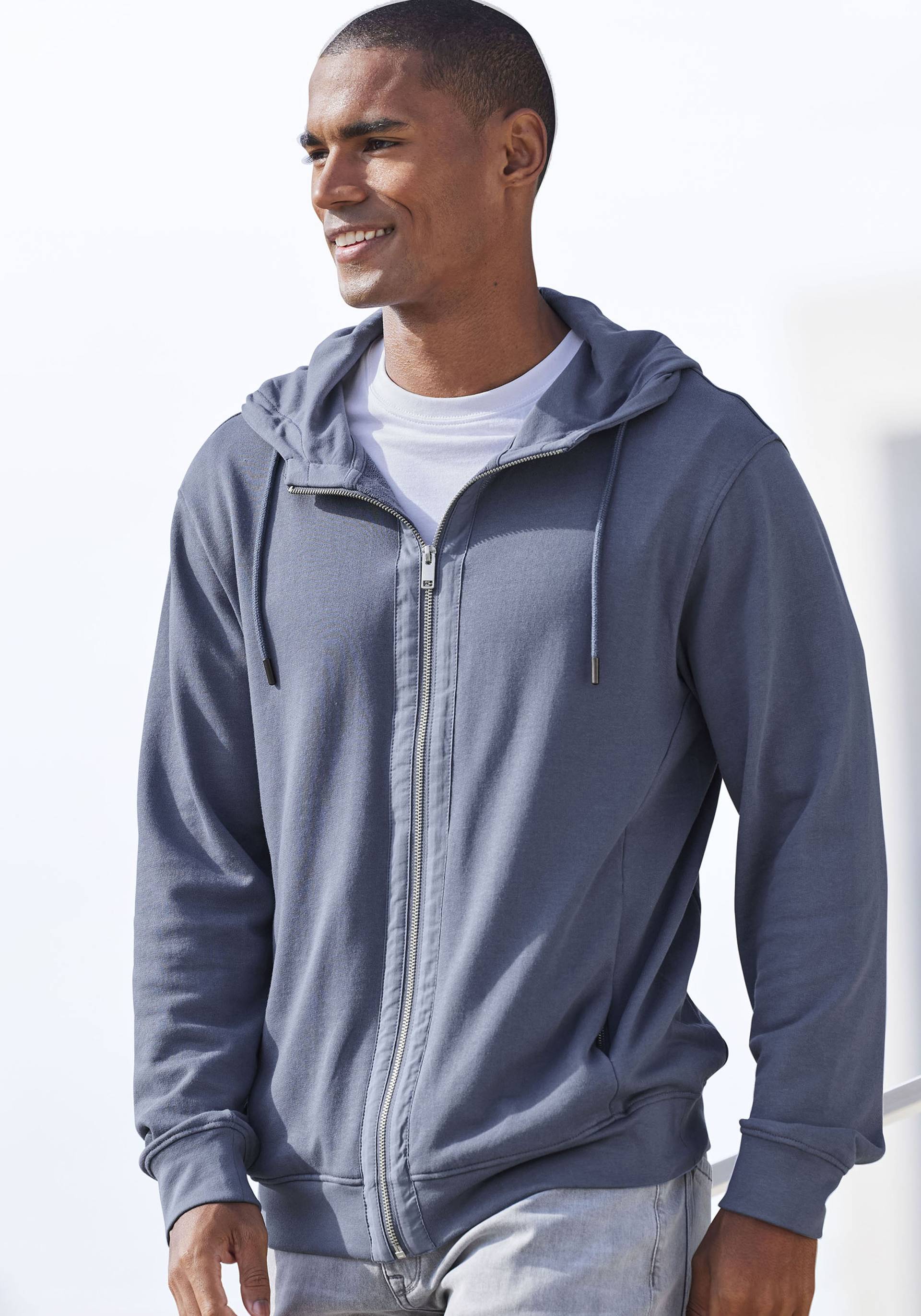 AUTHENTIC LE JOGGER Kapuzensweatjacke AUTHENTIC LE JOGGER Kapuzensweatjacke von AUTHENTIC LE JOGGER