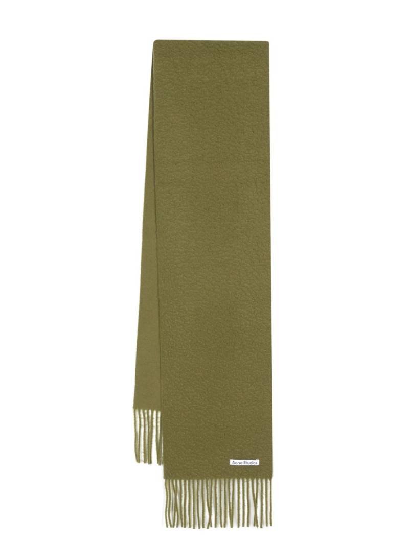 Acne Studios logo-appliqué wool scarf - Green von Acne Studios