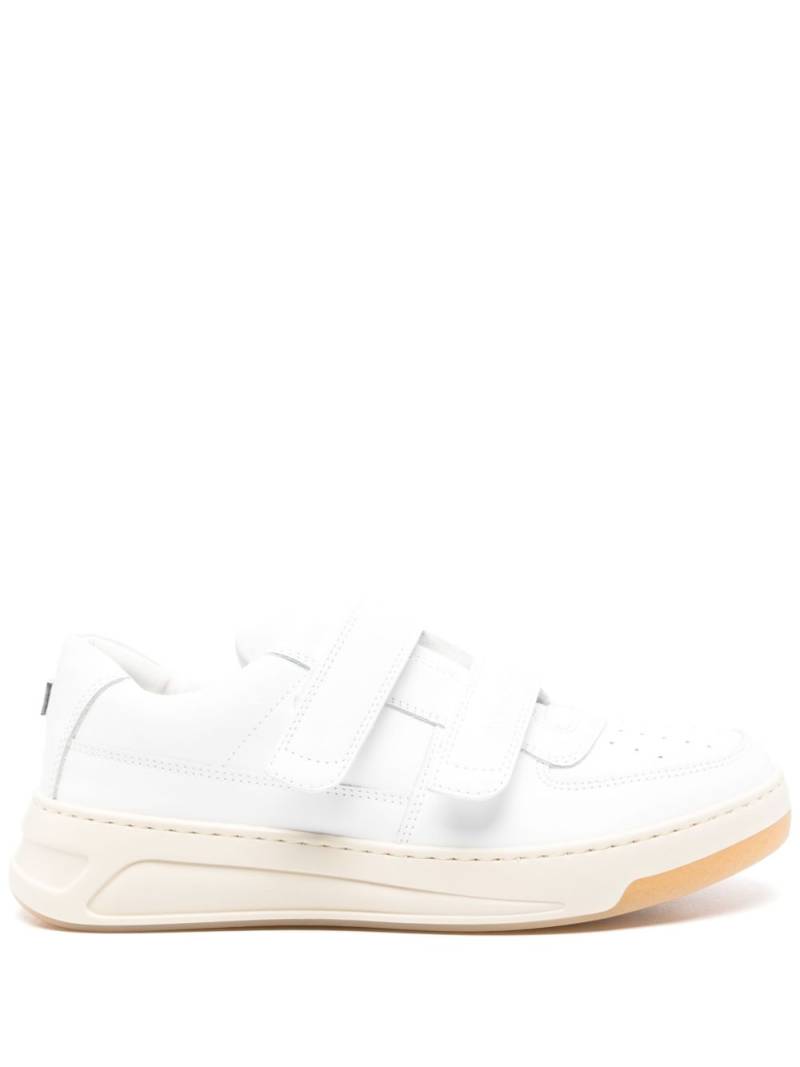 Acne Studios logo-plaque leather sneakers - White von Acne Studios