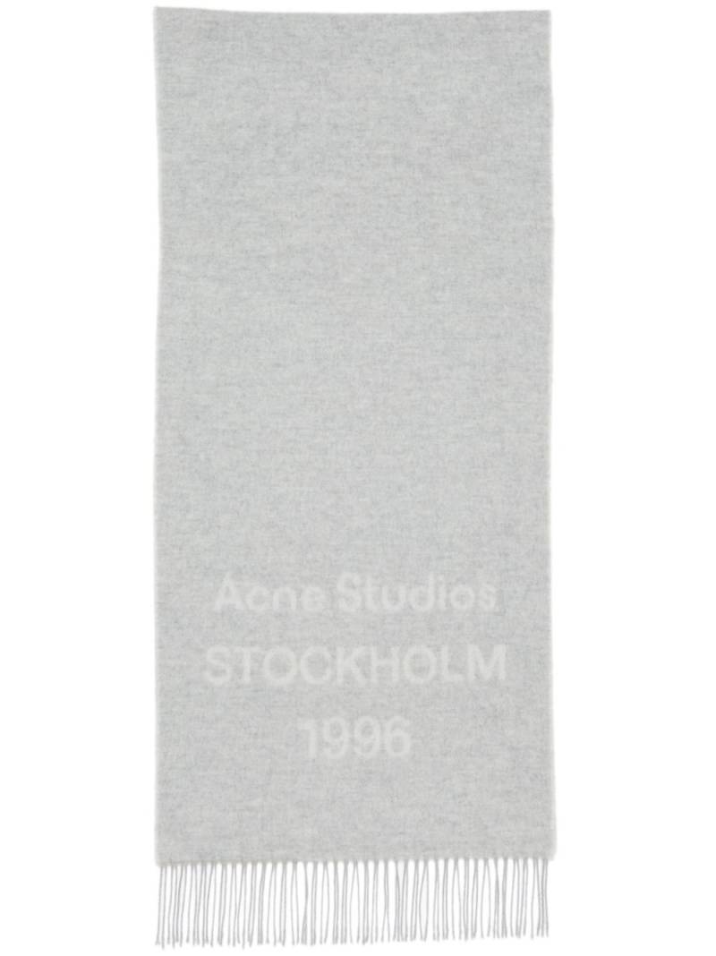 Acne Studios logo-print wool scarf - Grey von Acne Studios