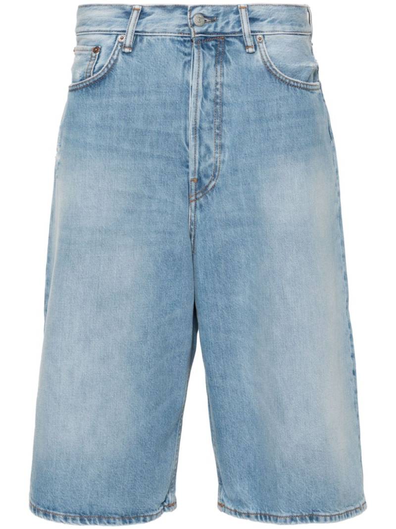 Acne Studios straight-leg denim shorts - Blue von Acne Studios