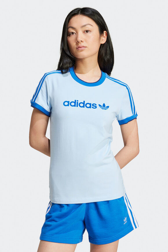 Adidas Originals Badge T-Shirt | Clear Sky | Damen  | M von Adidas Originals