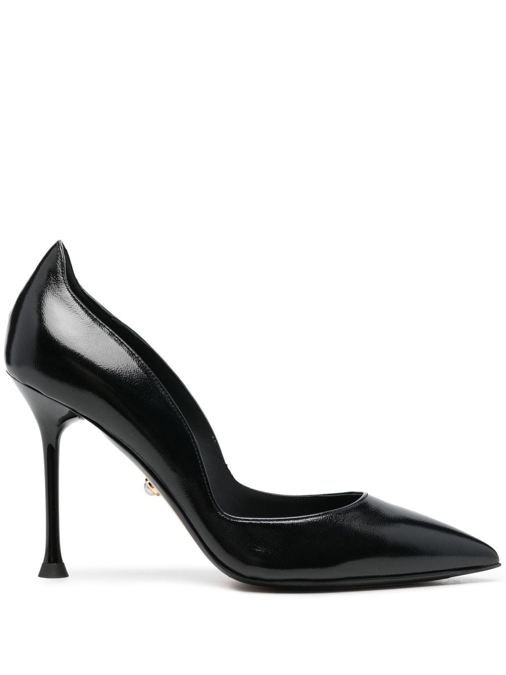 Alevì Pretty pointed leather pumps - Black von Alevì