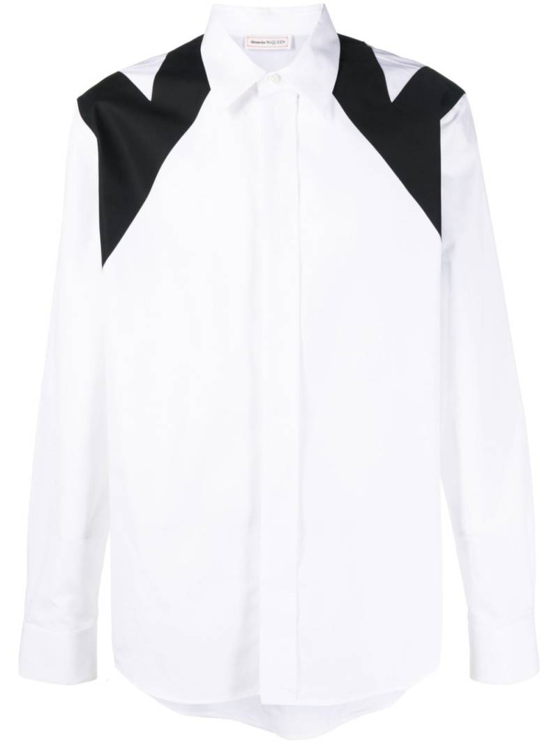 Alexander McQueen Cut-out Harness shirt - White von Alexander McQueen