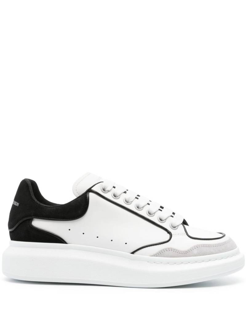 Alexander McQueen Larry panelled leather sneakers - White von Alexander McQueen