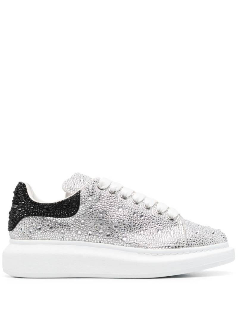 Alexander McQueen Oversized sneakers - White von Alexander McQueen