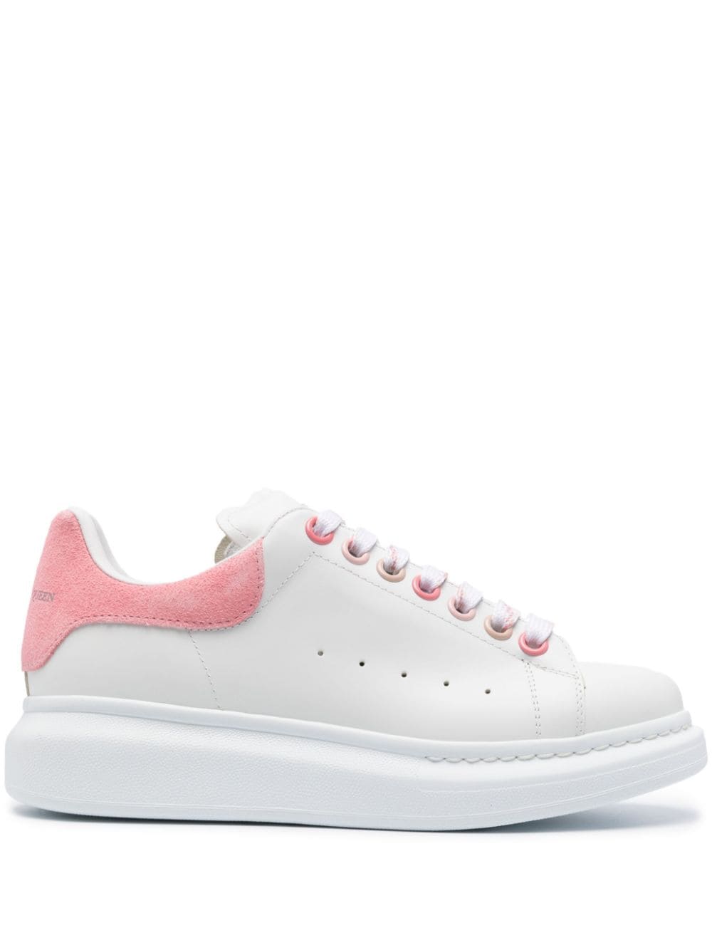 Alexander McQueen Oversized leather sneakers - White von Alexander McQueen