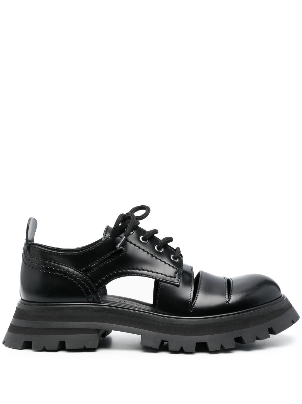 Alexander McQueen cut-out leather Oxford shoes - Black von Alexander McQueen