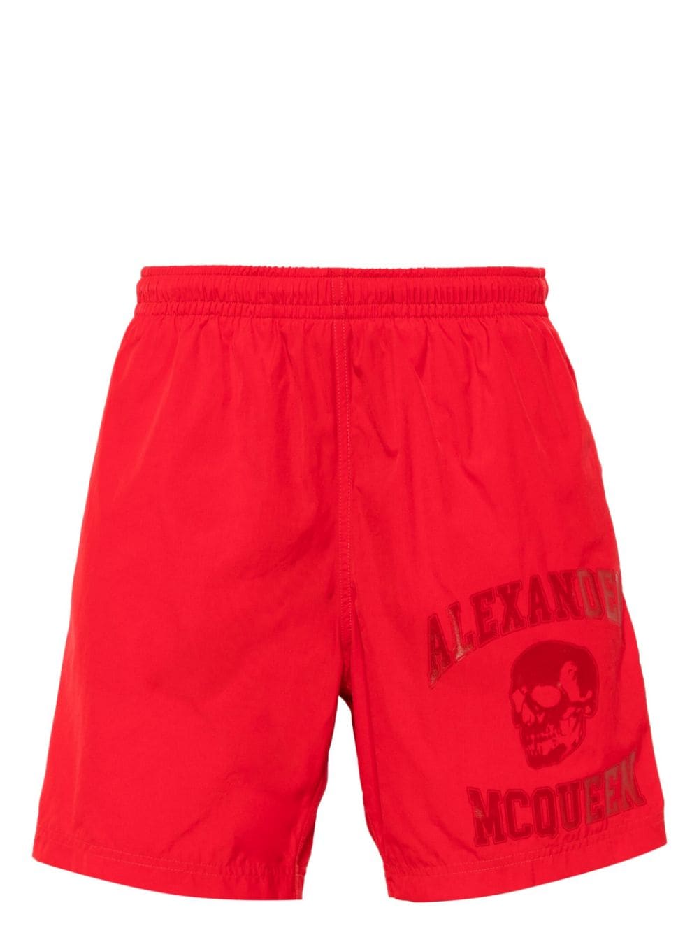 Alexander McQueen Varsity-print swim shorts - Red von Alexander McQueen